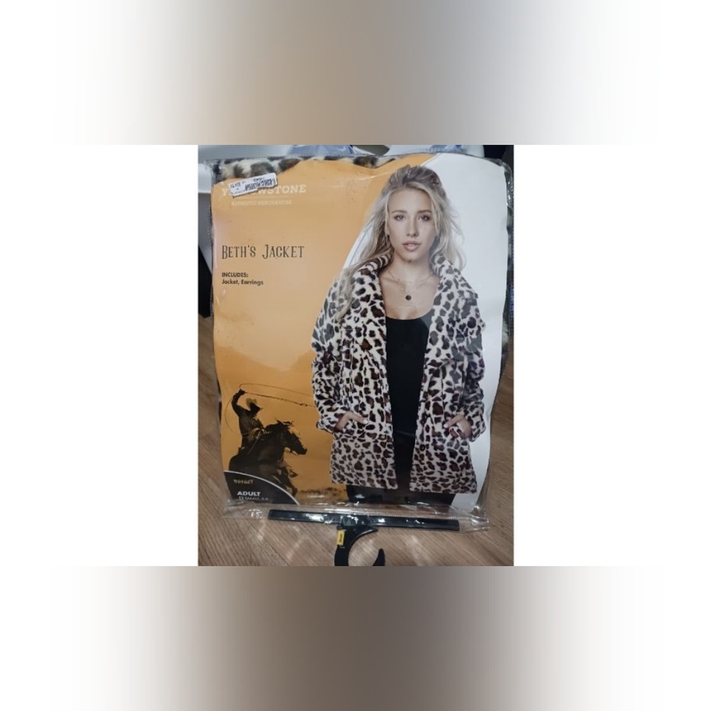Beth jacket coatume (no earrings) adult size small